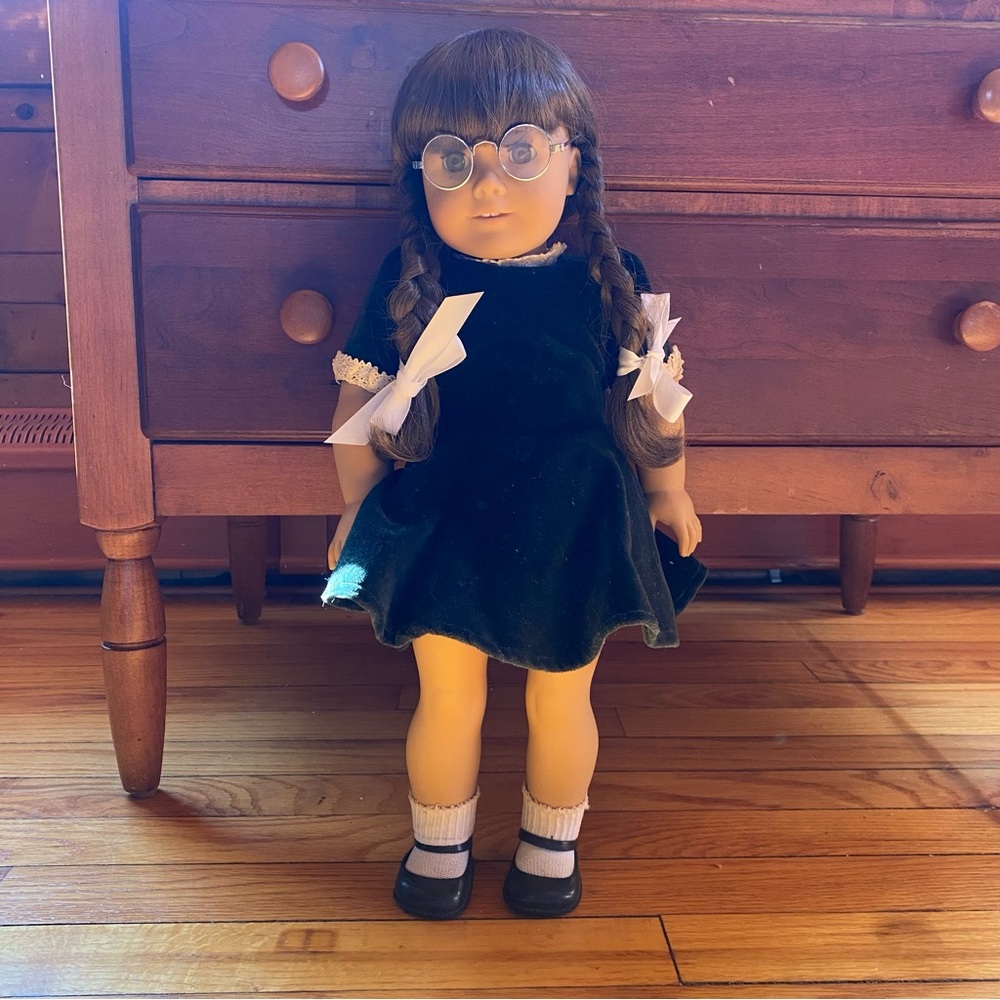 Pleasant Company Molly American Girl Doll 1991 Christmas